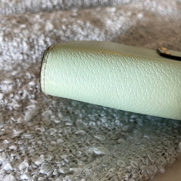 Kate Spade light green zip wallet with strap - Picture 6 of 12